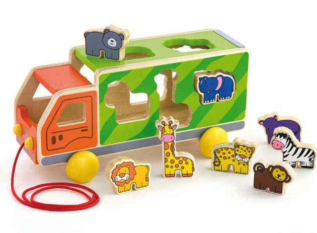 PULL ALONG ANIMAL TRUCK