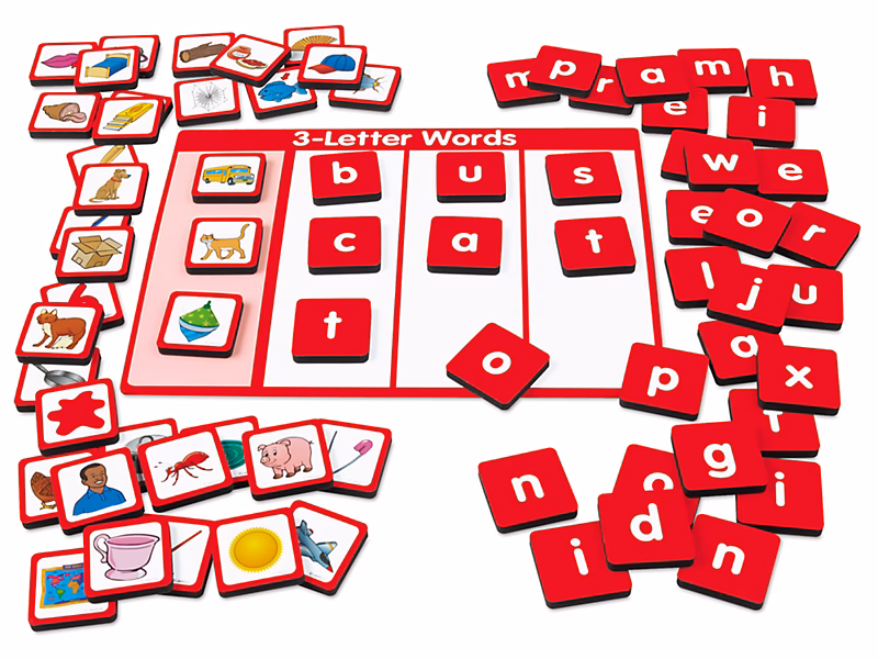 BUILD A WORD MAGNETIC BOARD 3 LETTER